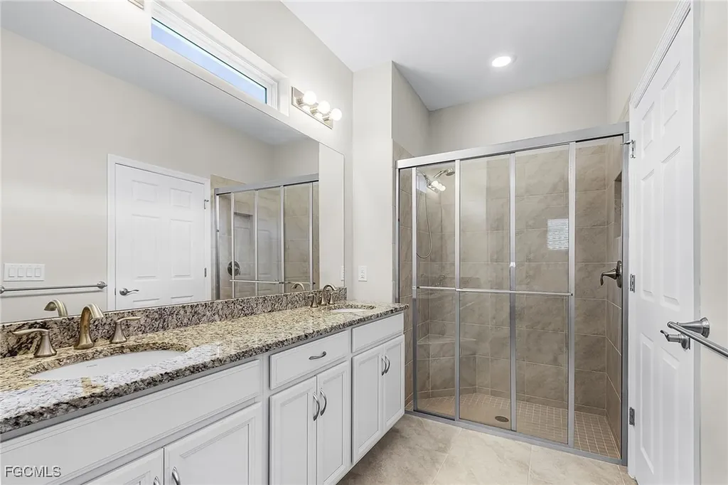 2191 Summersweet Drive Alva FL 33920