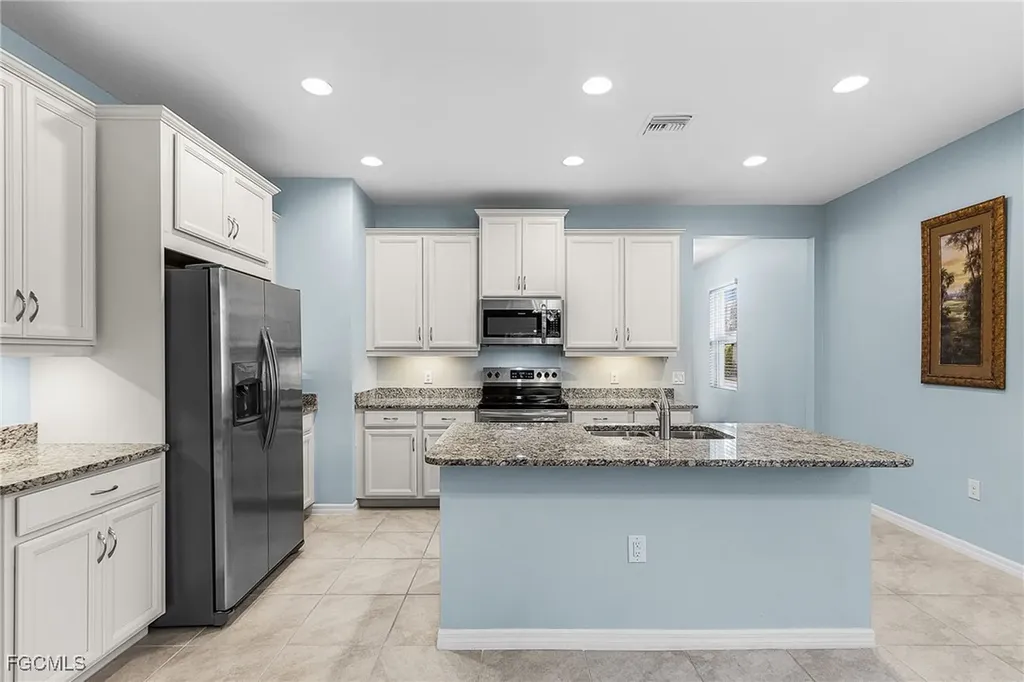 2191 Summersweet Drive Alva FL 33920