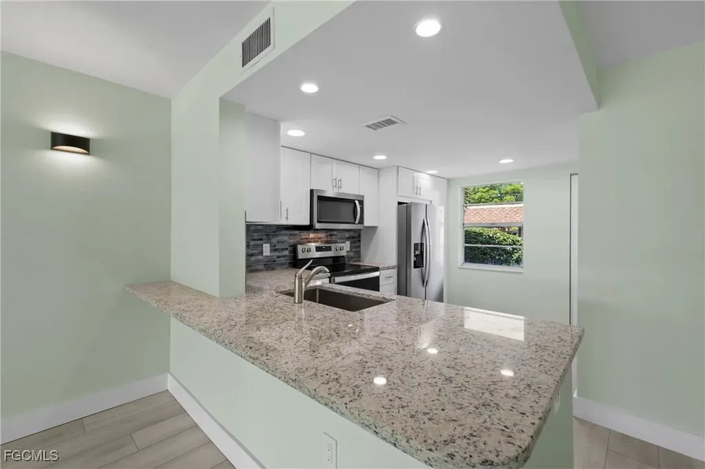 4116 SE 19th Avenue Cape Coral FL 33904