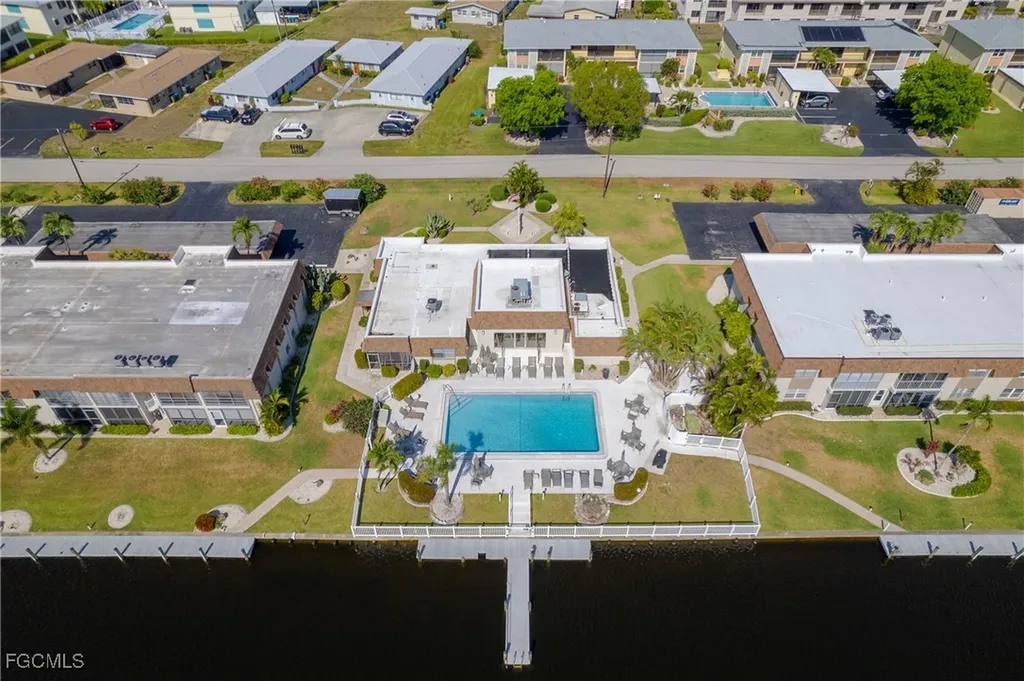 4116 SE 19th Avenue Cape Coral FL 33904