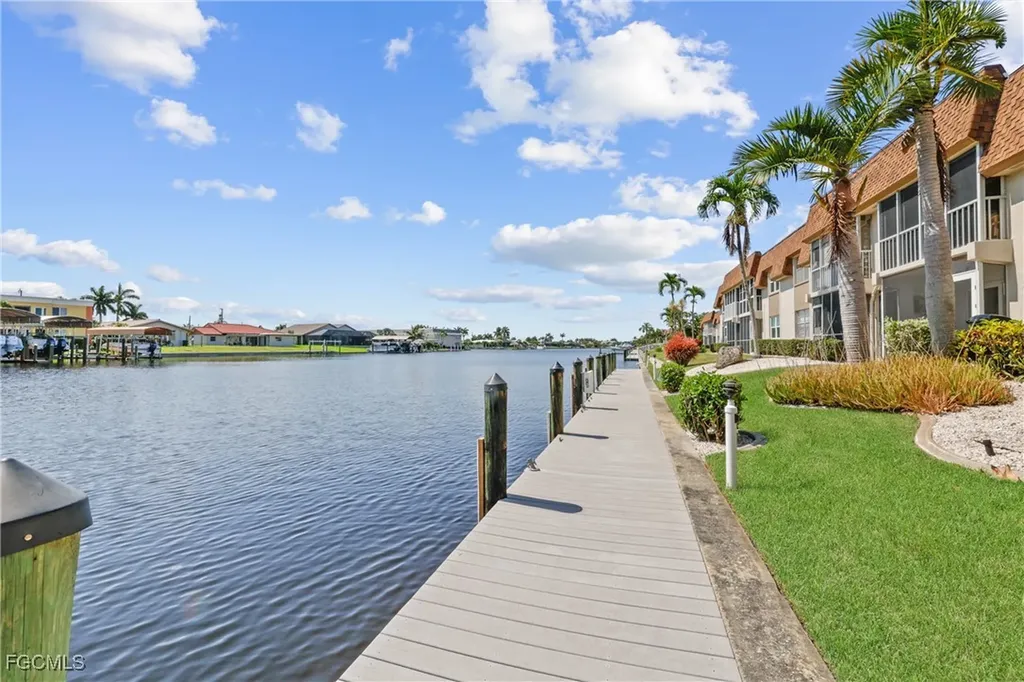 4116 SE 19th Avenue Cape Coral FL 33904