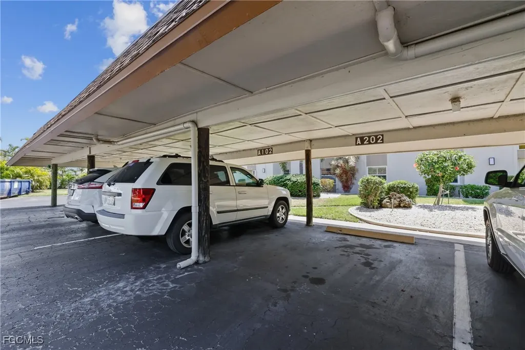 4116 SE 19th Avenue Cape Coral FL 33904