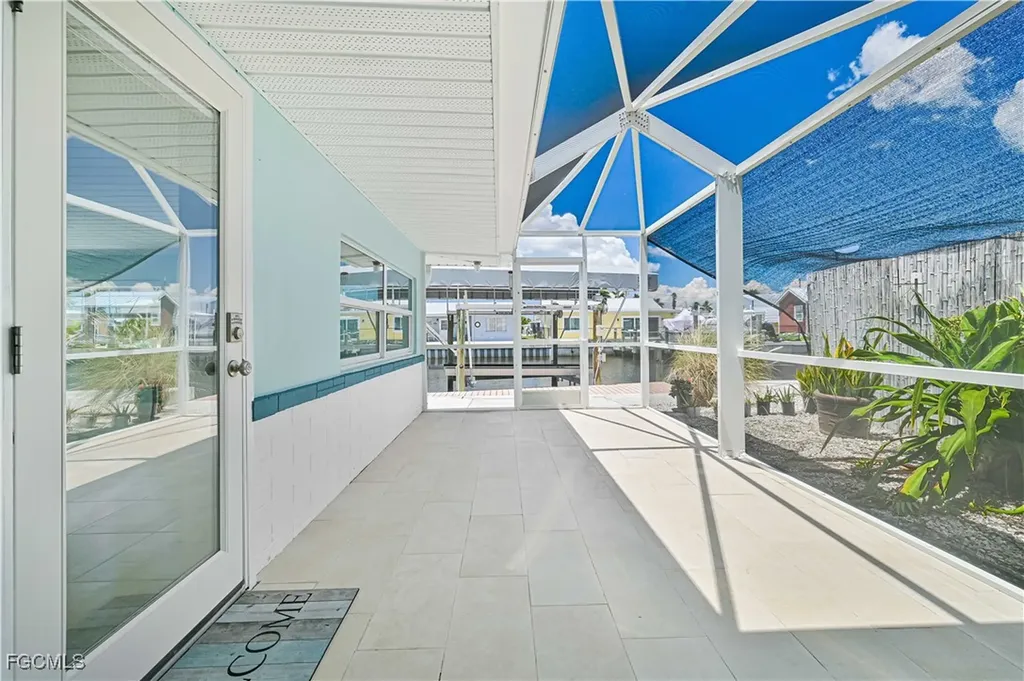 2500 Harbor View Drive Matlacha FL 33993