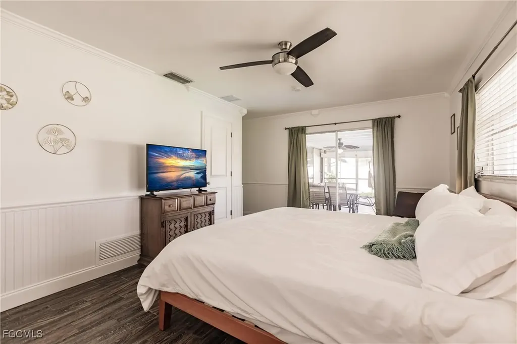 1437 Vendome Court Cape Coral FL 33904