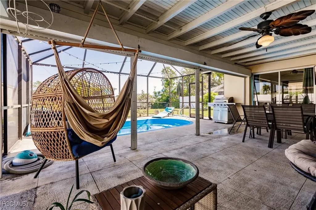 1437 Vendome Court Cape Coral FL 33904