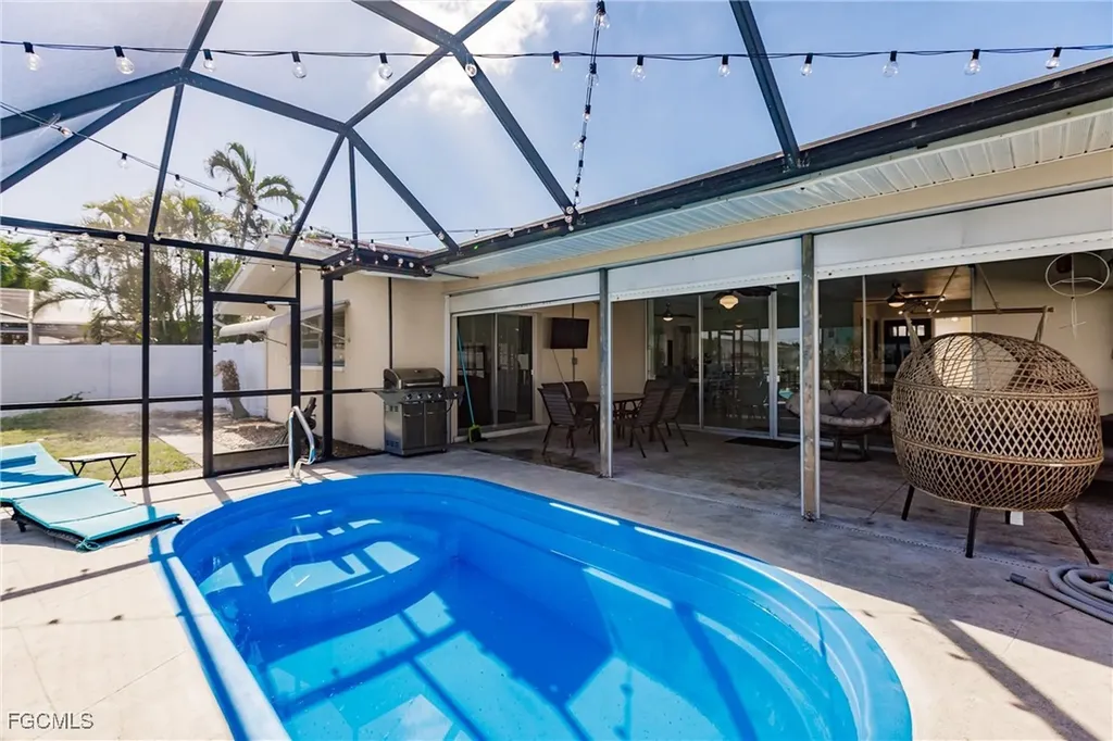 1437 Vendome Court Cape Coral FL 33904