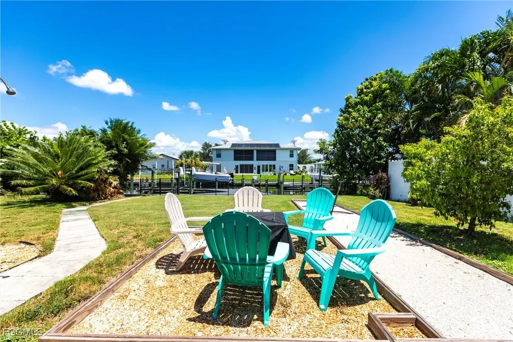 1437 Vendome Court Cape Coral FL 33904