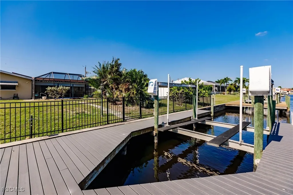 1437 Vendome Court Cape Coral FL 33904