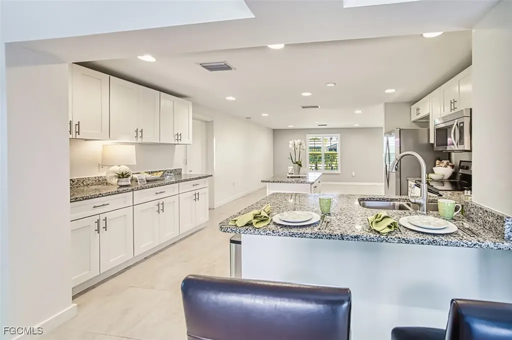 408 Prather Drive Fort Myers FL 33919