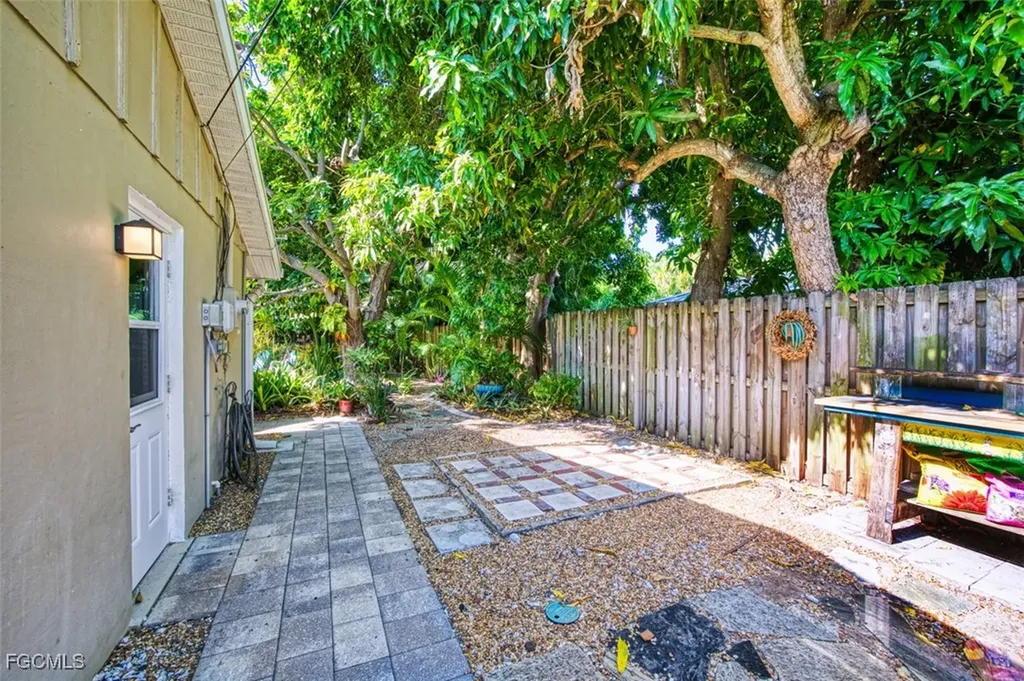 408 Prather Drive Fort Myers FL 33919