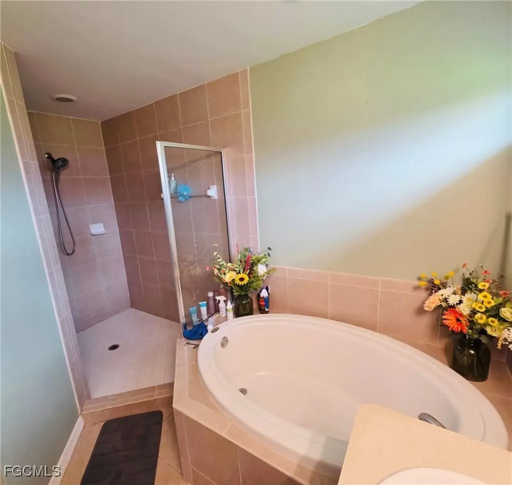 1139 SW 18th Avenue Cape Coral FL 33991