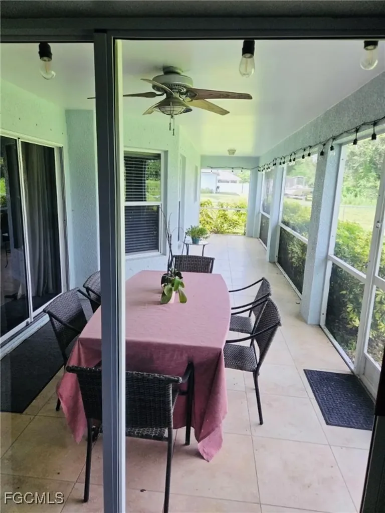 1139 SW 18th Avenue Cape Coral FL 33991