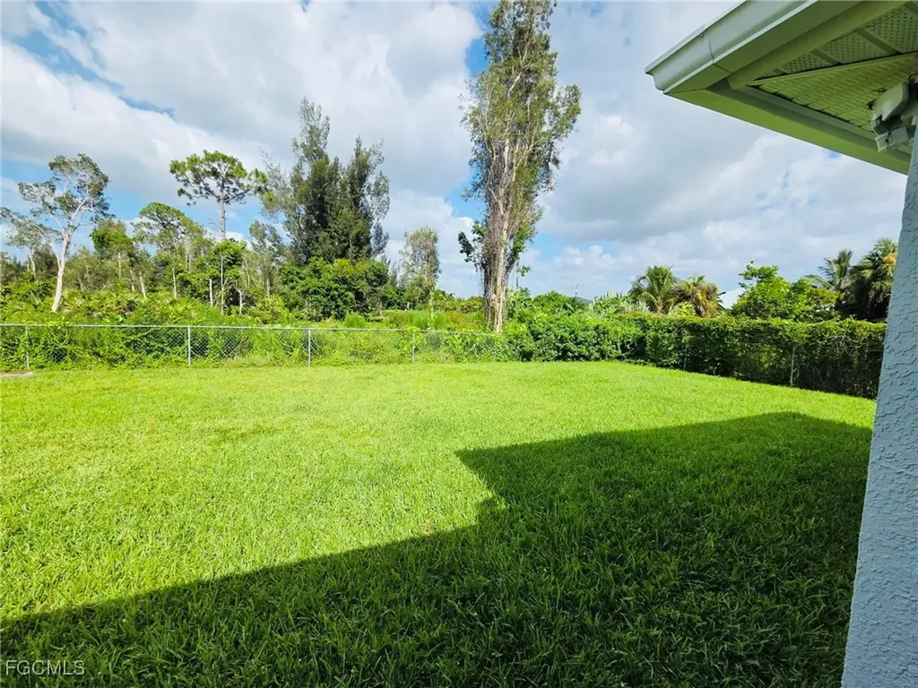 1139 SW 18th Avenue Cape Coral FL 33991