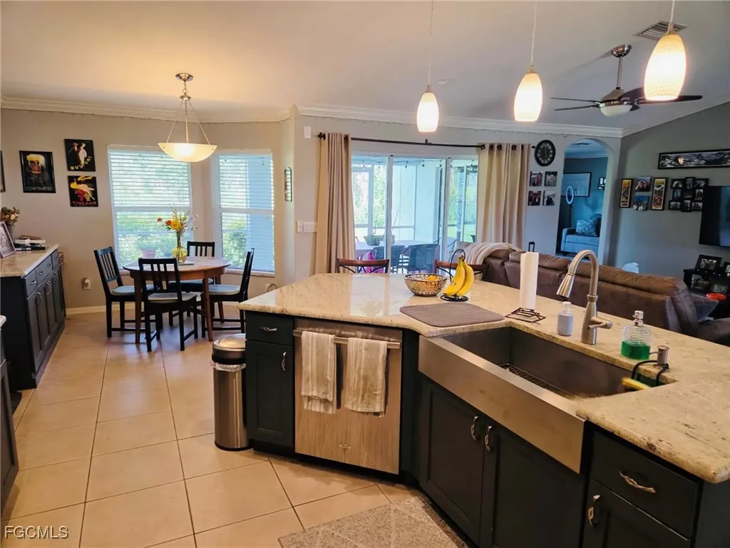 1139 SW 18th Avenue Cape Coral FL 33991