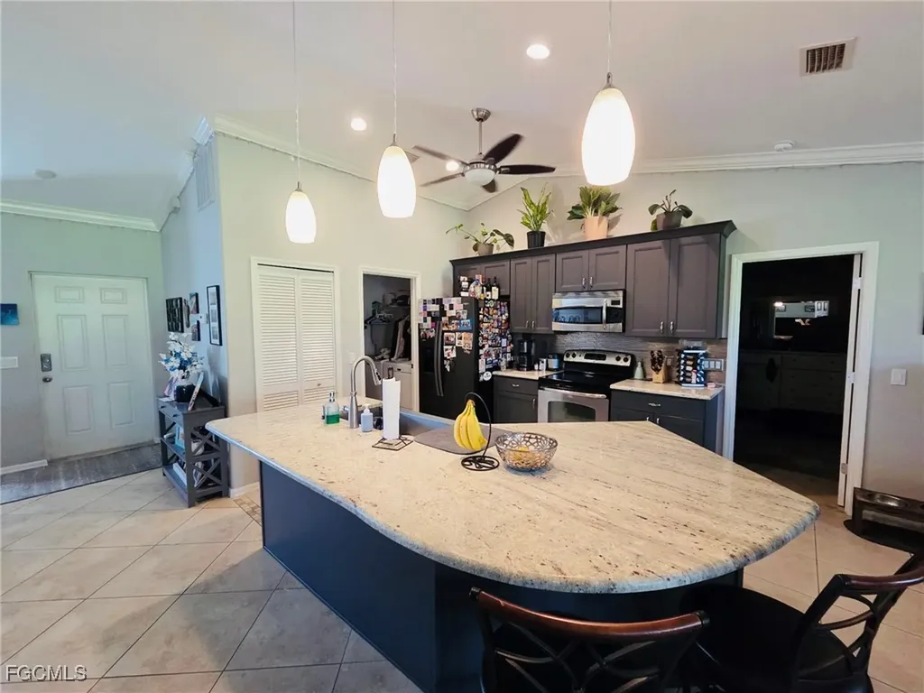 1139 SW 18th Avenue Cape Coral FL 33991