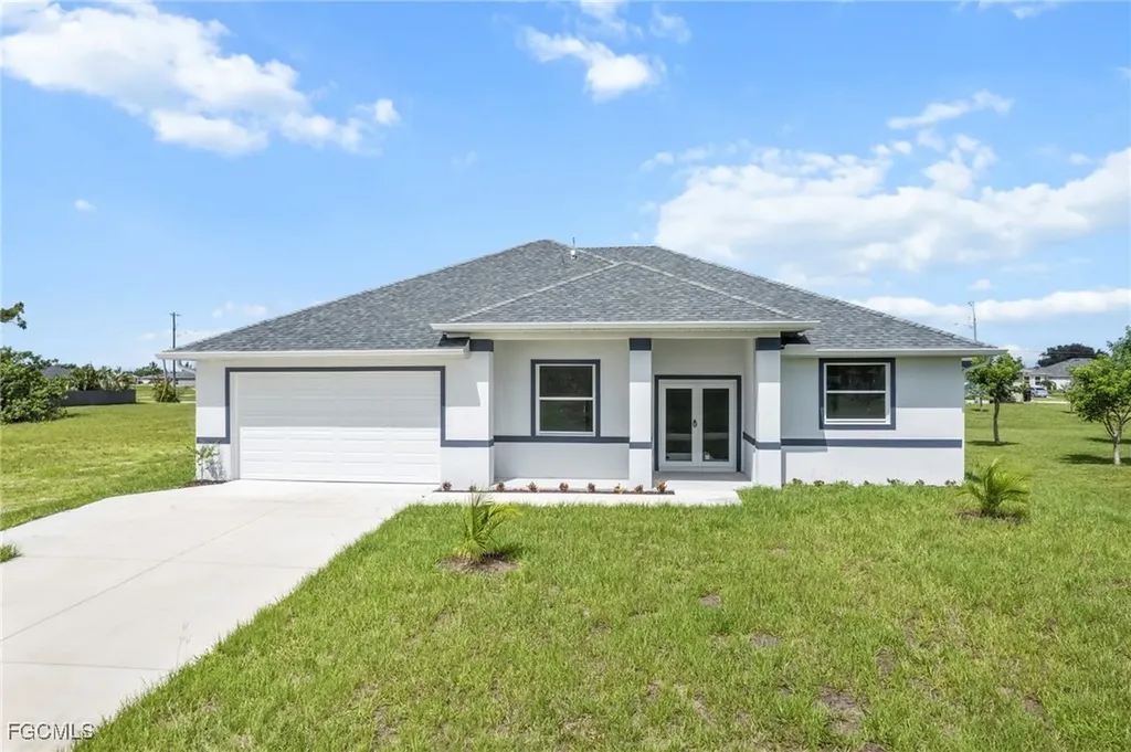2020 NE Juanita Place Cape Coral FL 33909