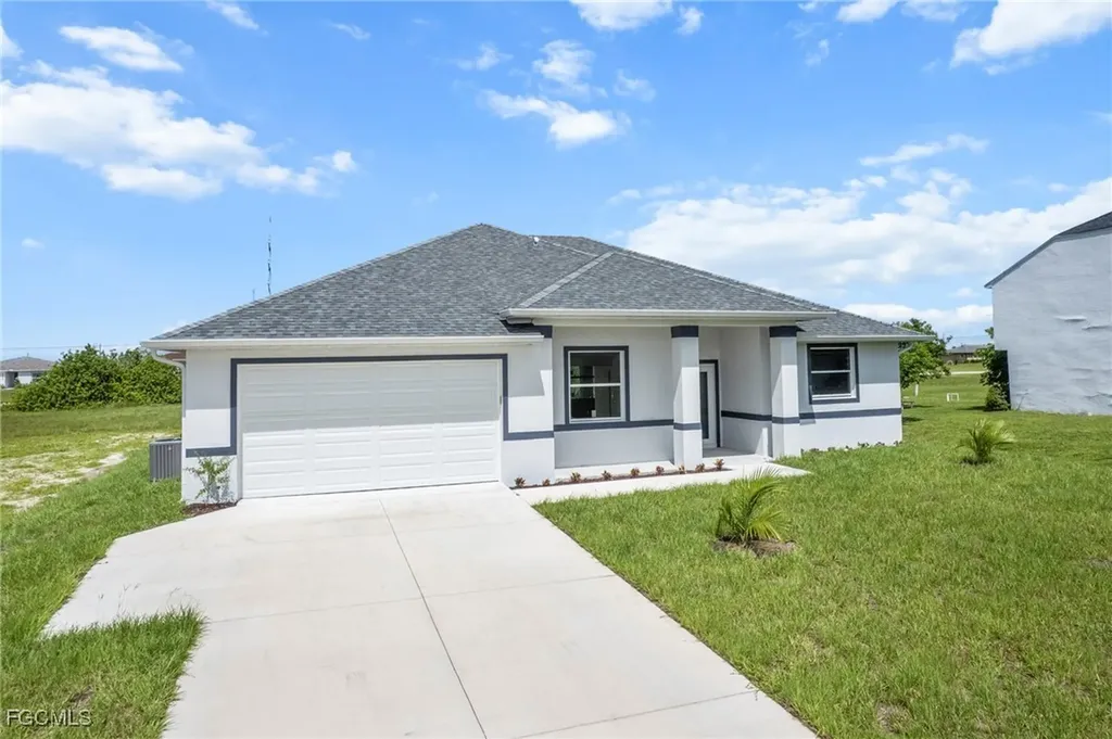 2020 NE Juanita Place Cape Coral FL 33909