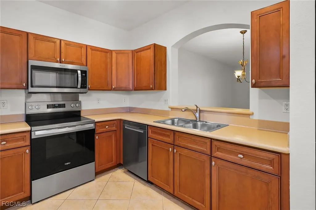 3339 Dandolo Circle Cape Coral FL 33909