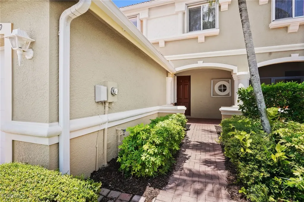 3339 Dandolo Circle Cape Coral FL 33909