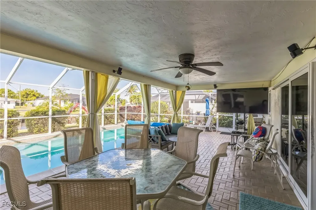 1322 SE 42nd Street Cape Coral FL 33904