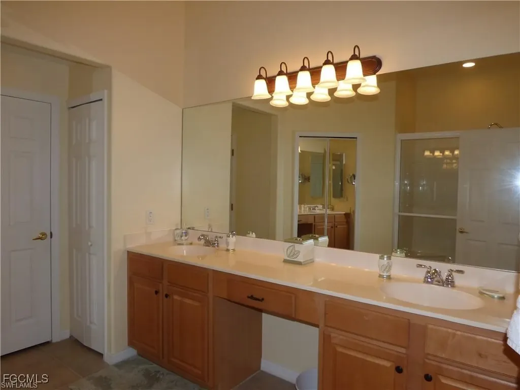 10053 Majestic Avenue Fort Myers FL 33913