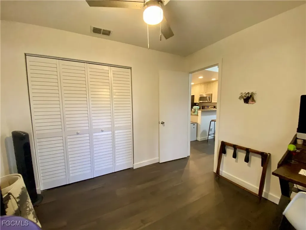 5647 Foxlake Drive North Fort Myers FL 33917