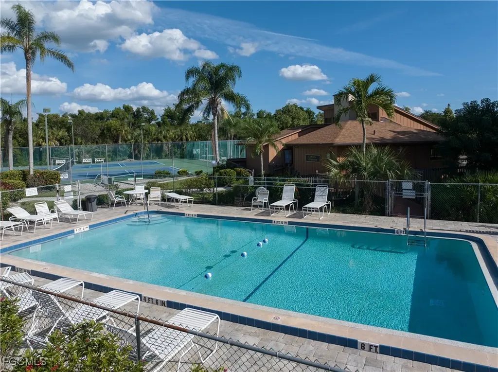 5647 Foxlake Drive North Fort Myers FL 33917