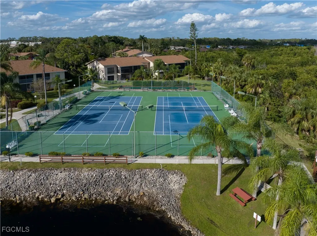 5647 Foxlake Drive North Fort Myers FL 33917