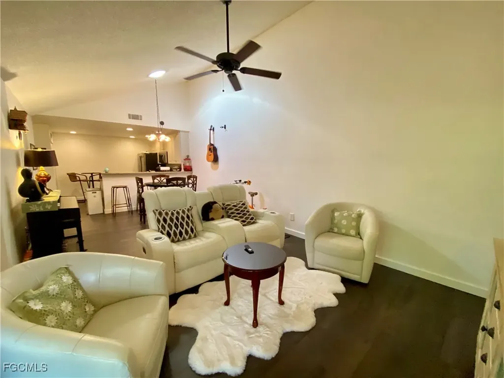 5647 Foxlake Drive North Fort Myers FL 33917