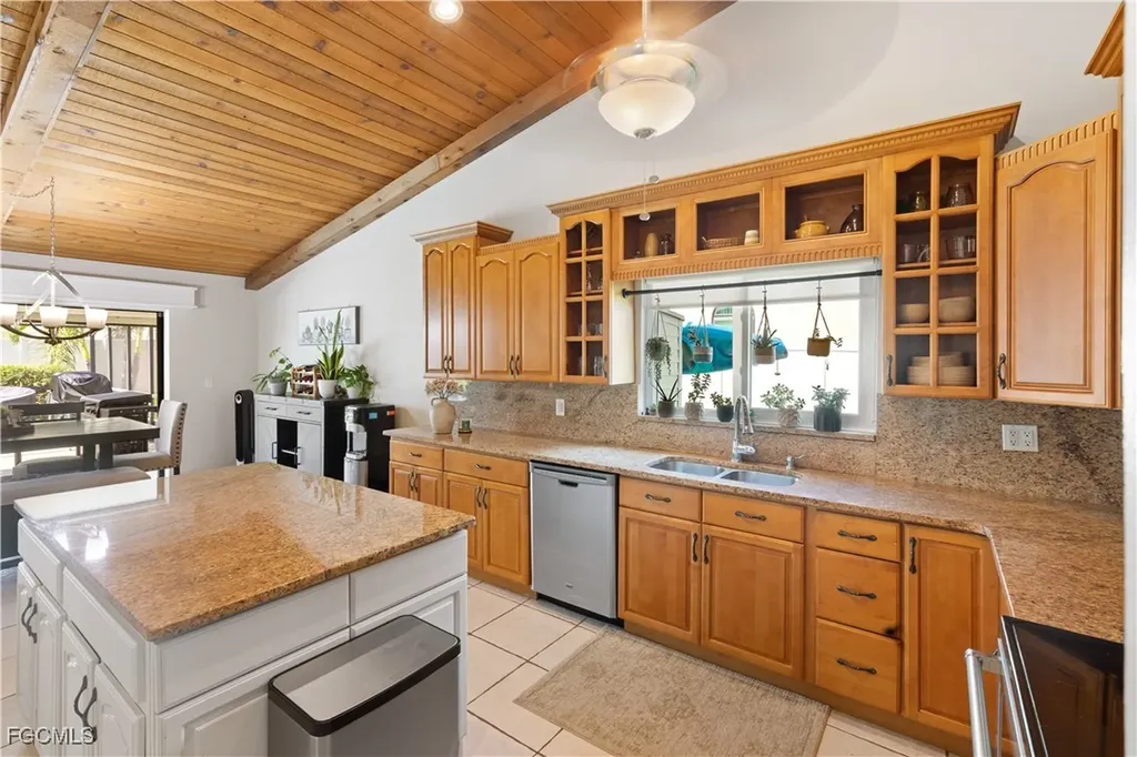 1726 SE 2nd Street Cape Coral FL 33990