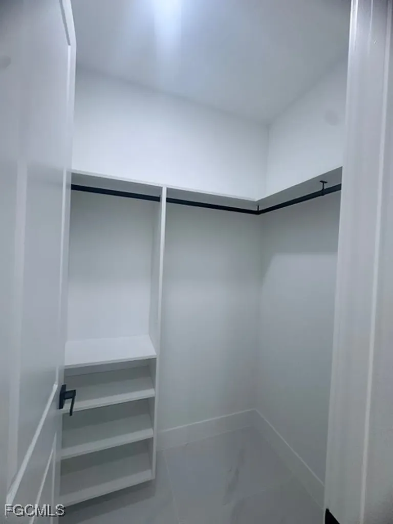 1023 Kismet Parkway W Cape Coral FL 33993