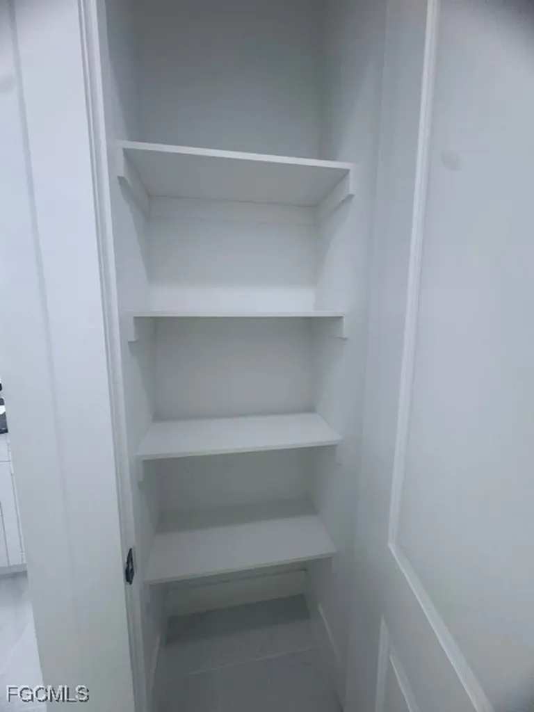 1023 Kismet Parkway W Cape Coral FL 33993