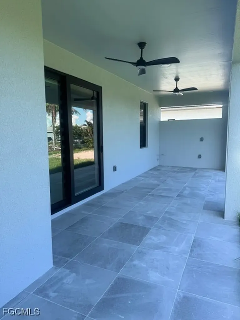 1023 Kismet Parkway W Cape Coral FL 33993