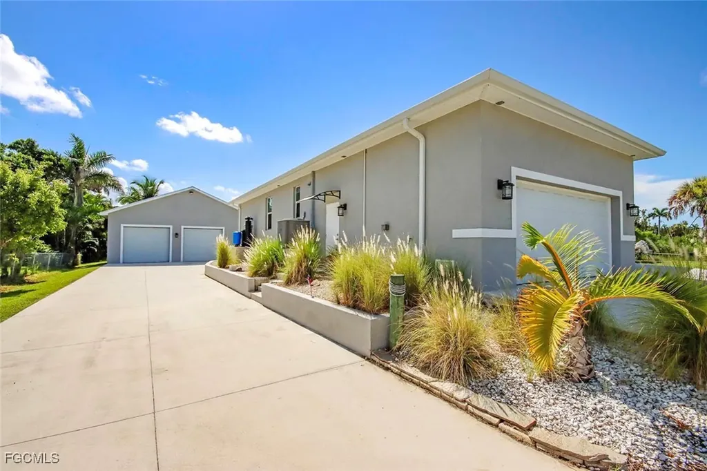 14725 Martin Drive Fort Myers FL 33908