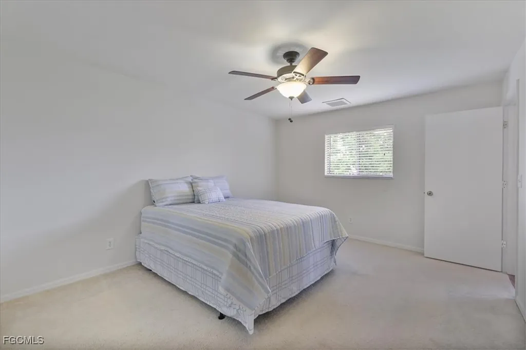 1005 SW 36th Terrace Cape Coral FL 33914