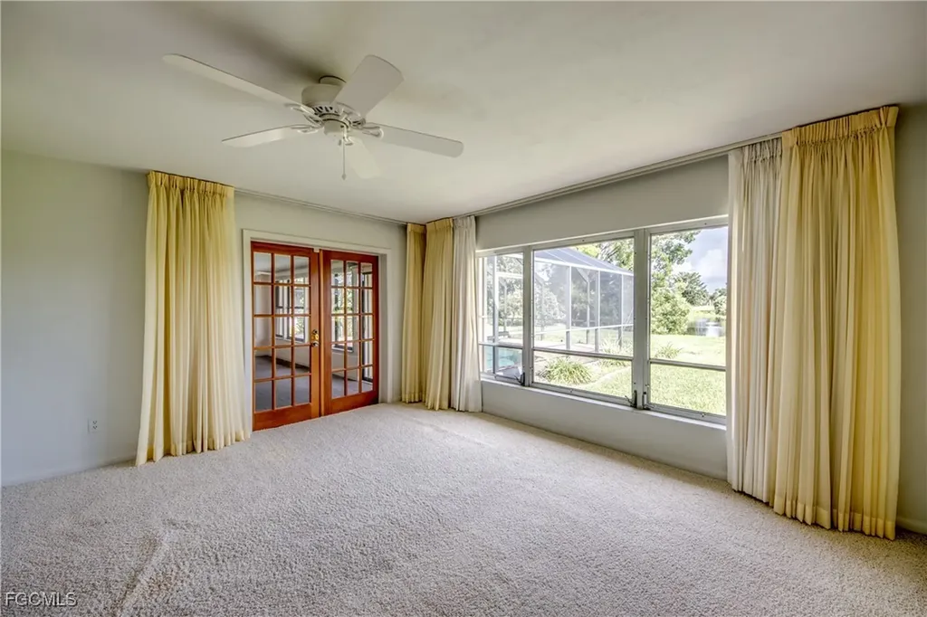 821 SE 41st Street Cape Coral FL 33904