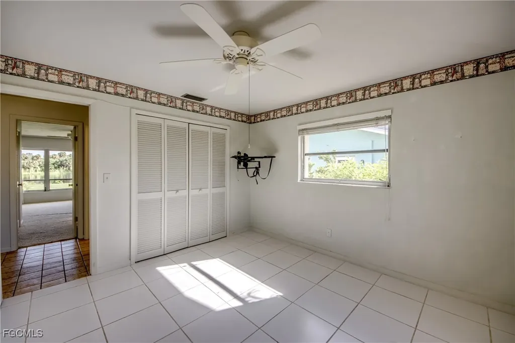 821 SE 41st Street Cape Coral FL 33904