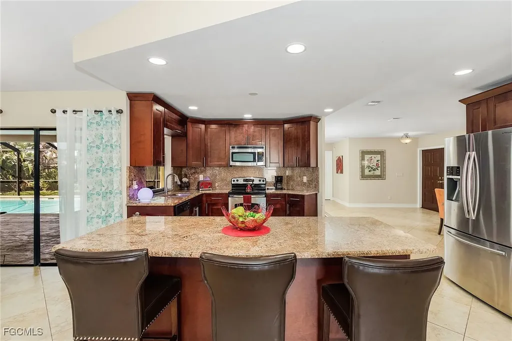 1144 SE 33rd Street Cape Coral FL 33904