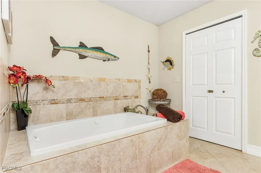 1144 SE 33rd Street Cape Coral FL 33904