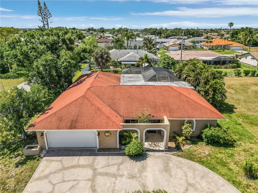 1144 SE 33rd Street Cape Coral FL 33904
