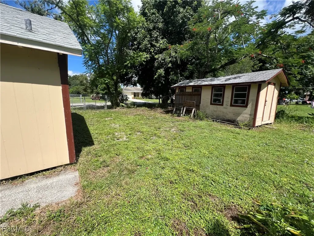 3803 Pearl Street Fort Myers FL 33916