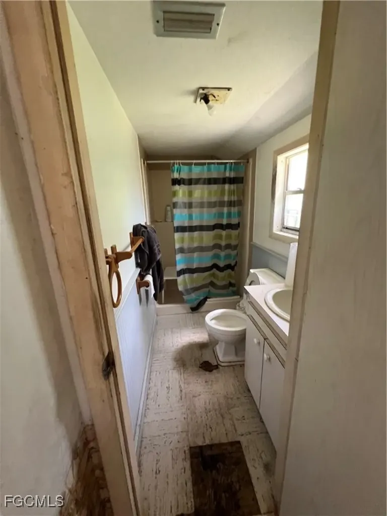 3803 Pearl Street Fort Myers FL 33916