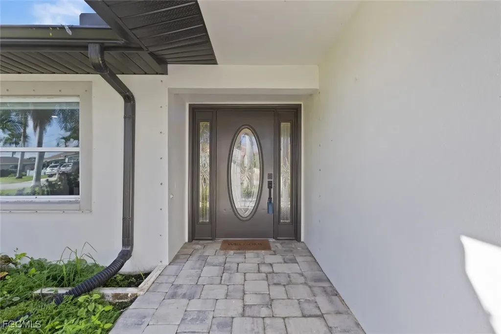 2232 SE 27th Street Cape Coral FL 33904