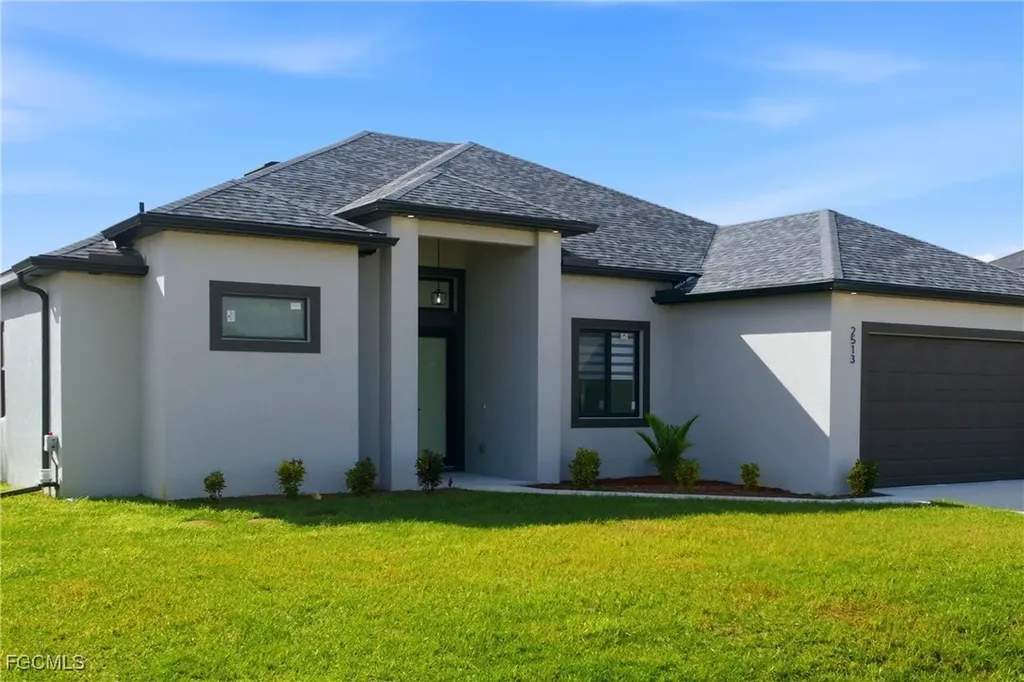 2513 19th Street SW Lehigh Acres FL 33976