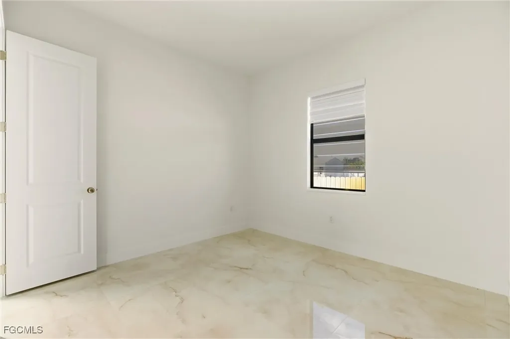 2513 19th Street SW Lehigh Acres FL 33976