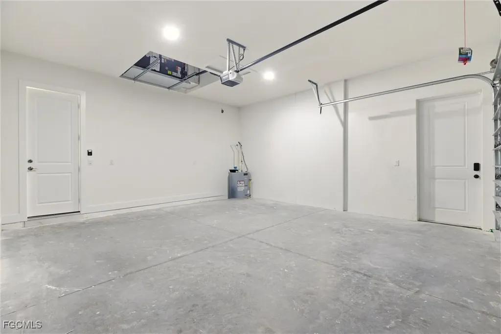 2513 19th Street SW Lehigh Acres FL 33976