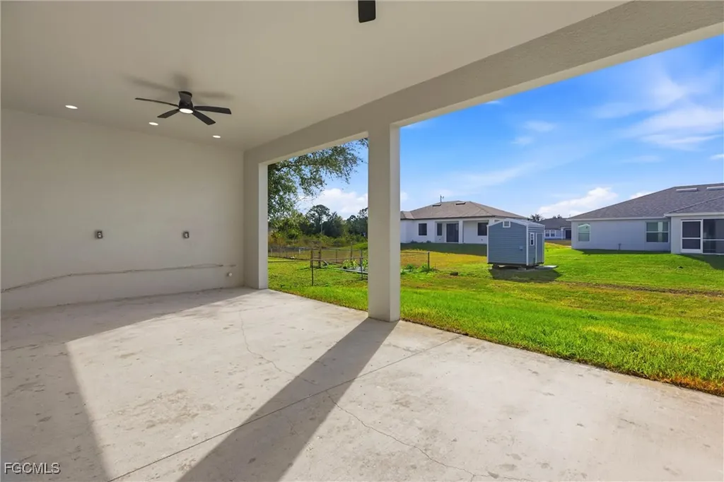 2513 19th Street SW Lehigh Acres FL 33976