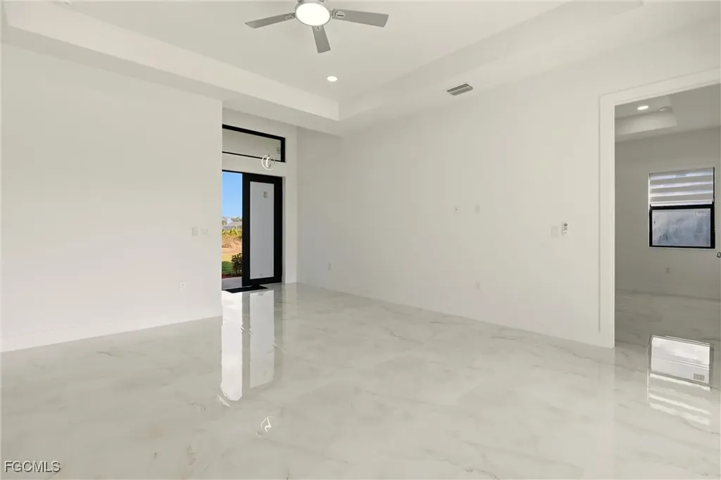 2513 19th Street SW Lehigh Acres FL 33976
