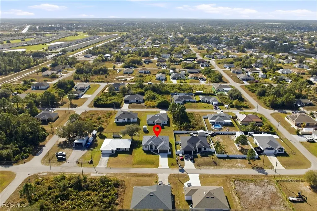 2513 19th Street SW Lehigh Acres FL 33976