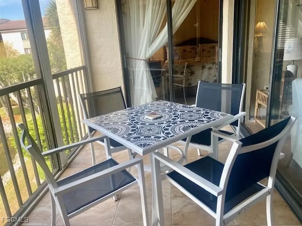 4200 Steamboat Bend Fort Myers FL 33919